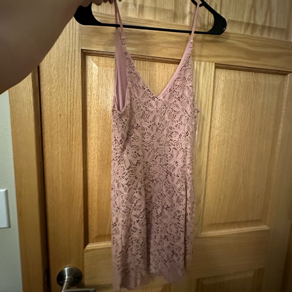 New speachless dress. Worn only to try on once.